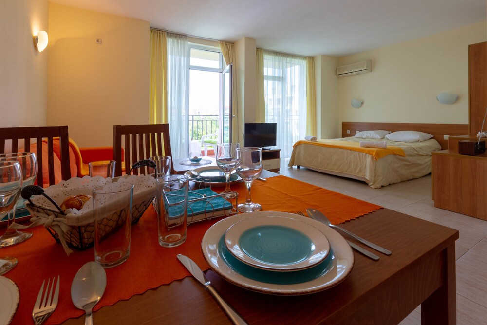 Large Studio in Polo Resort — Nesebar — photo 5