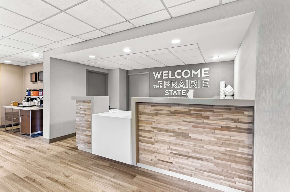 Hampton Inn Chicago Naperville - photo 5