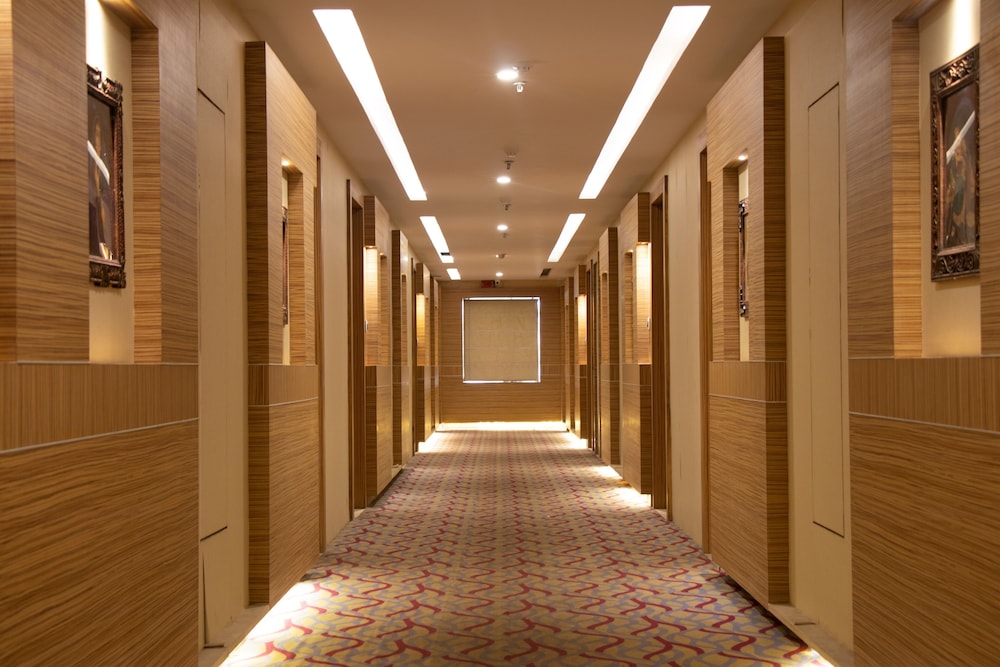 Hotel Landmark — Rewa