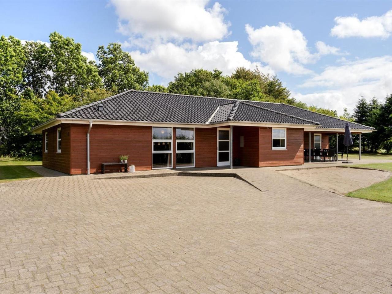 Holiday Home Aletta 25km from the sea by Interhome — 4-Star Luxury Hotel in Toftlund, Denmark