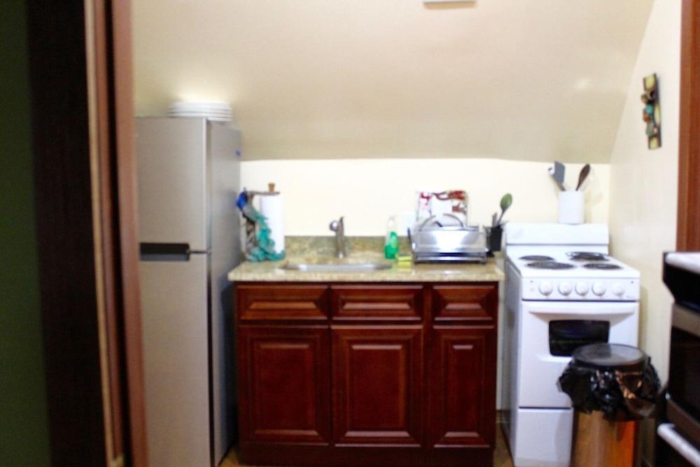 East 42nd Mansion - photo 14