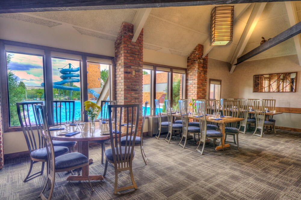 Fairmont Hot Springs Resort - photo 19