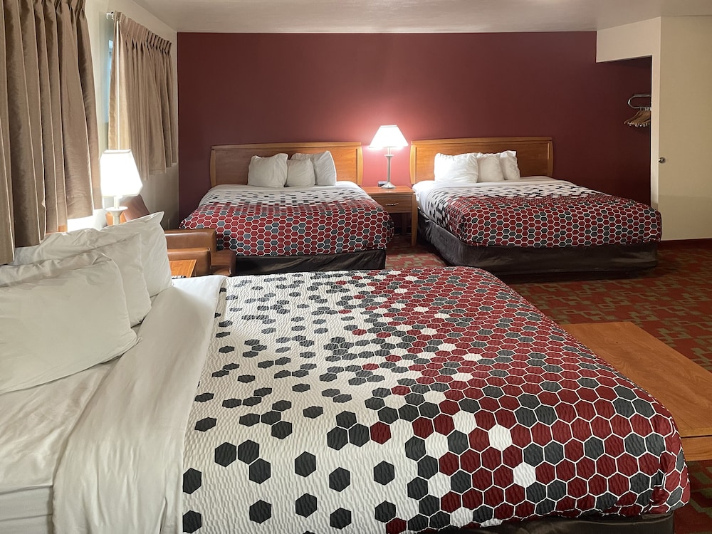 Harmony Inn & Suites - photo 13