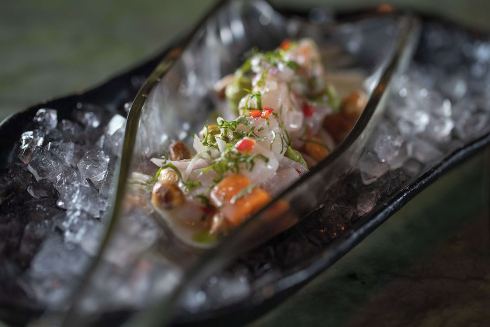 מזון ומשקאות