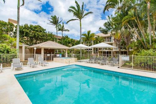 Santa Monica Apartments Hosted by Burleigh Letting — 4-Star Luxury Hotel in Gold Coast, Australia