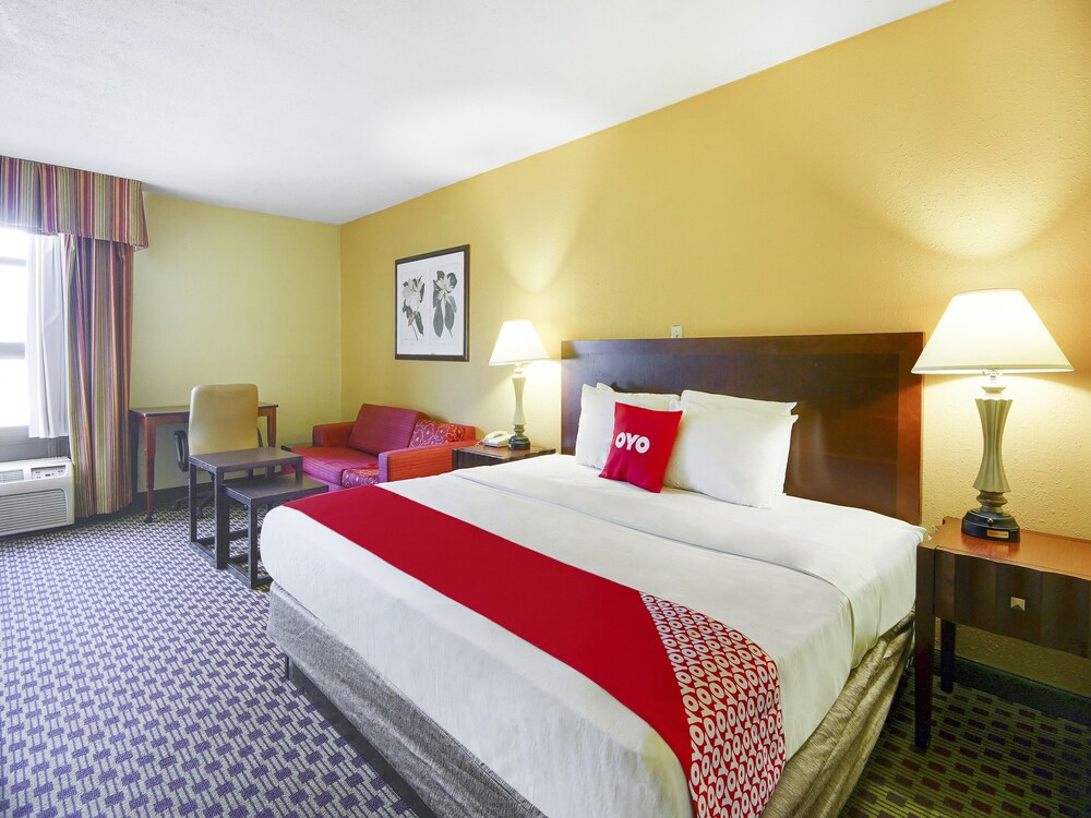 Baymont by Wyndham Williamsburg - photo 2