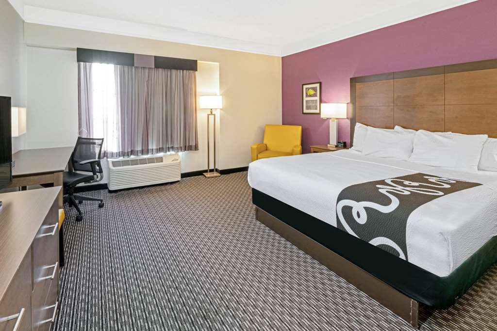 La Quinta Inn & Suites by Wyndham Orem University Pwy Provo - photo 38