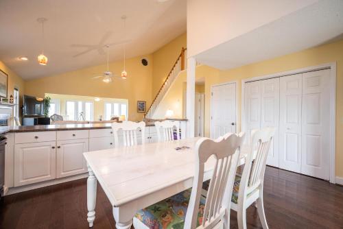 Sound Bite by Oak Island Accommodations - photo 4