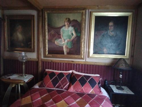 La Loma del Chivo Llc The Spirit room - featured photo