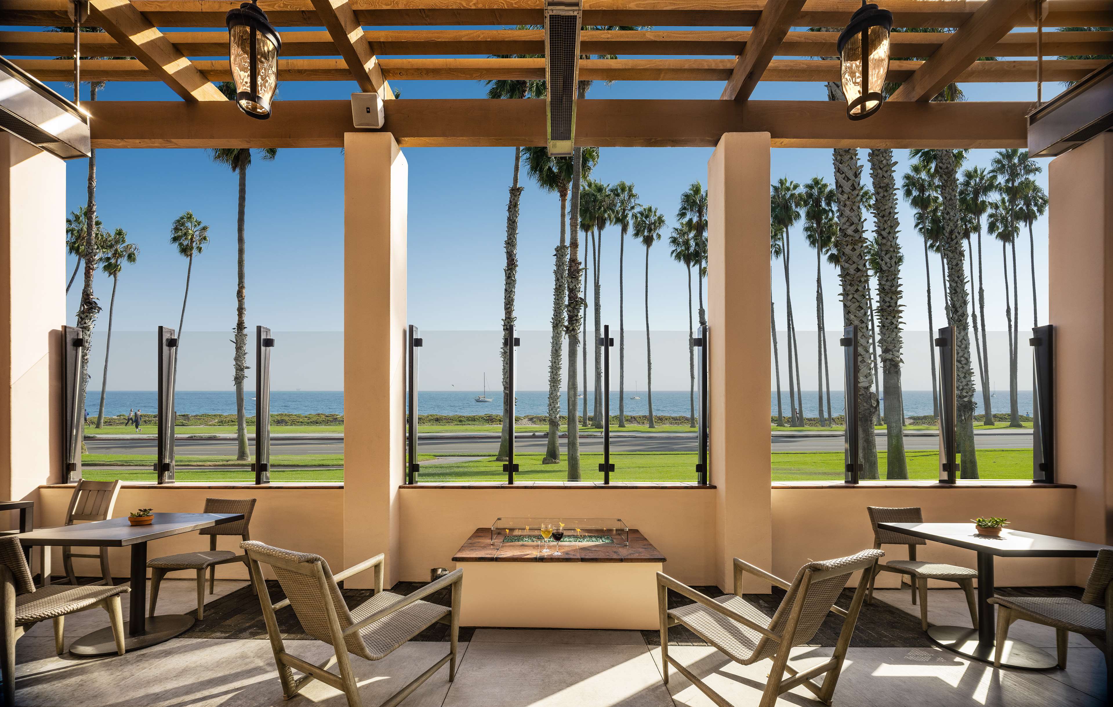 Hilton Santa Barbara Beachfront Resort - photo 7