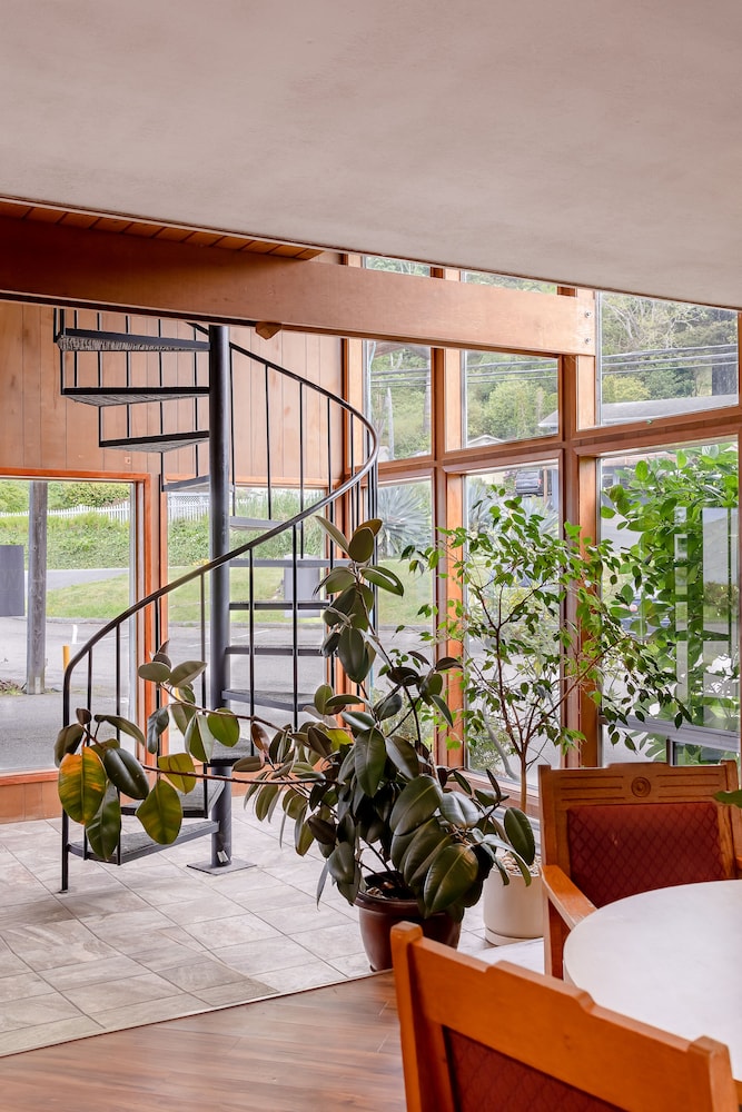 Jot's Resort - photo 2