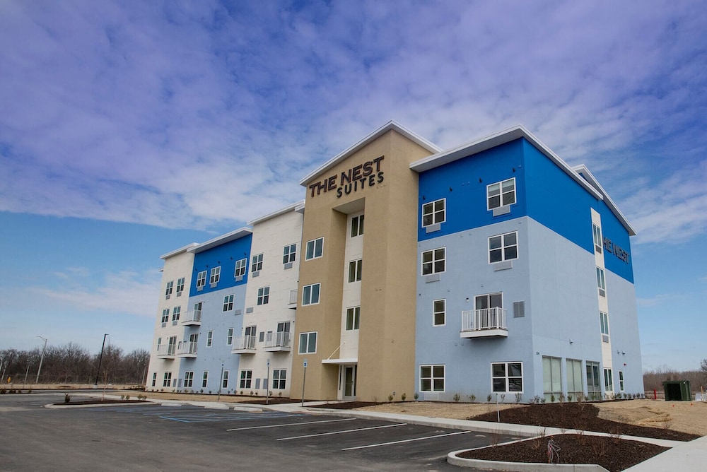 The Nest - carbon neutral hotel in Greenfield