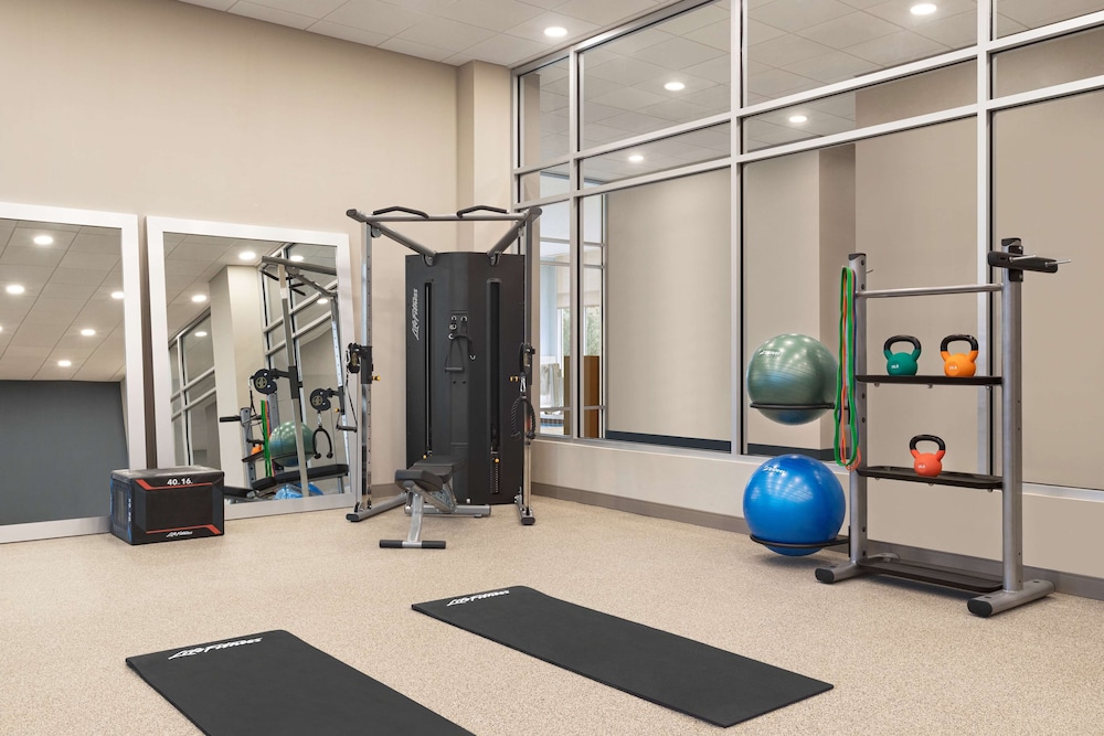 Homewood Suites by Hilton Indianapolis Downtown IUPUI - photo 35