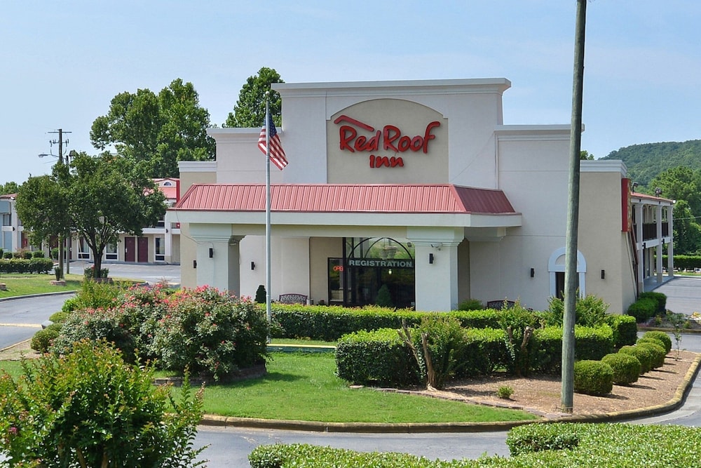 Red Roof Inn Dalton - featured photo