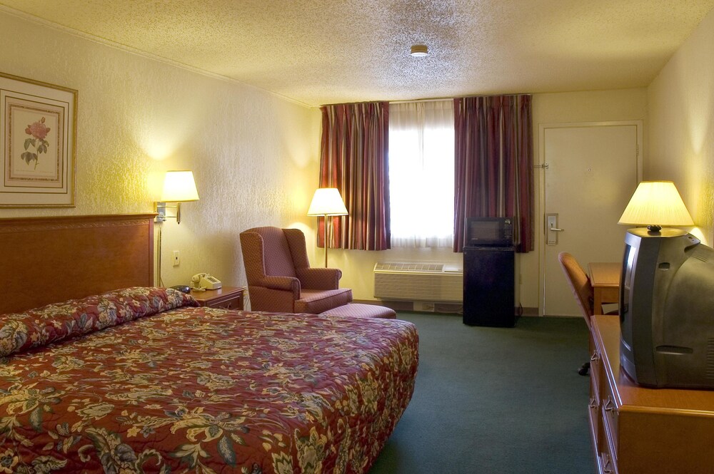 Hotel O Grand Inn Channelview I 10 - photo 7