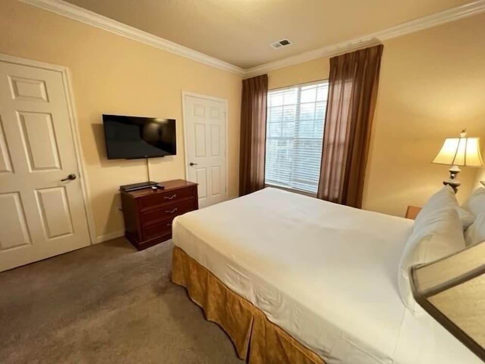 1361TT Unit 7308 Tuscana Resort condo - photo 4