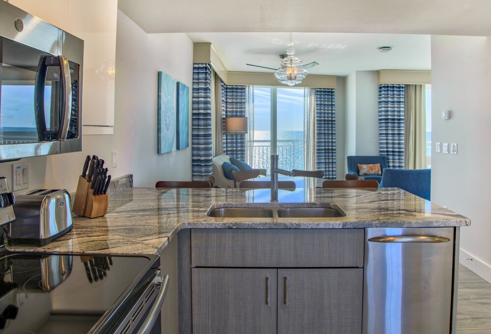 Provident Oceana Beachfront Suites - photo 13