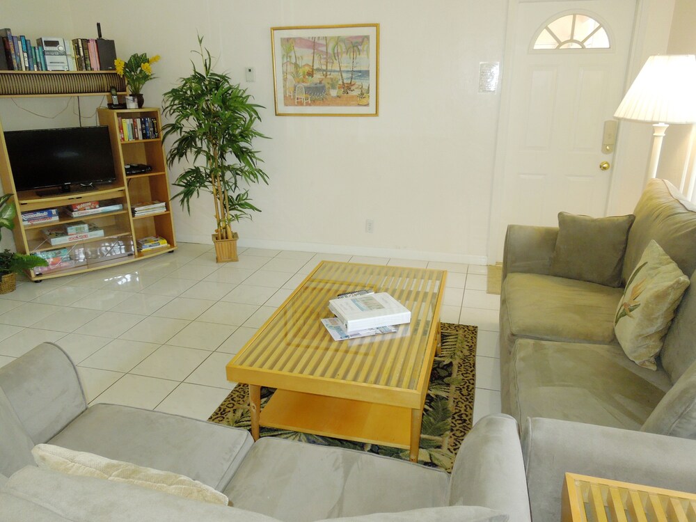 Pelican Place - photo 11