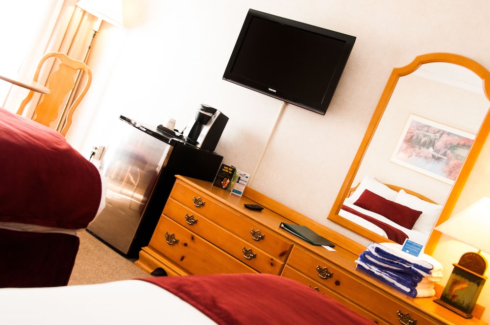 The Margate Resort on Lake Winnipesaukee - photo 5