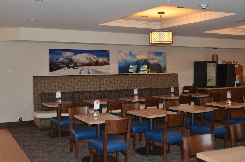 Holiday Inn Express & Suites Springville South Provo Area by IHG - photo 36
