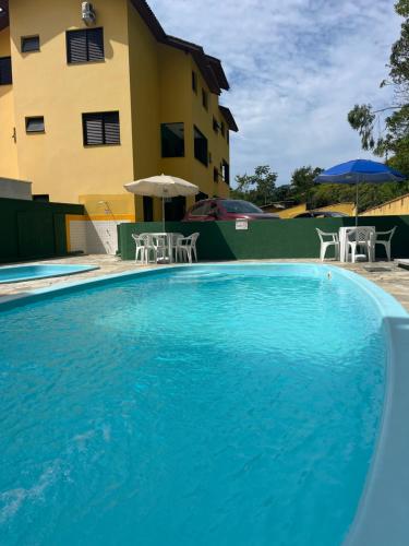 Apartamentos e Flats da Taty Praia das Toninhas Ubatuba — 4-Star Luxury Hotel in Ubatuba, Brasil