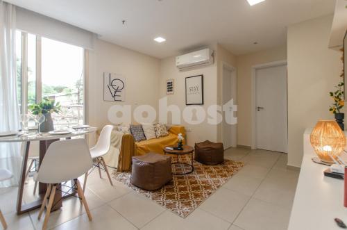 Villa Morra 1BR Apt W Pool Gym BBQ and Parking — 4-Star Luxury Hotel in Asuncion, Paraguay