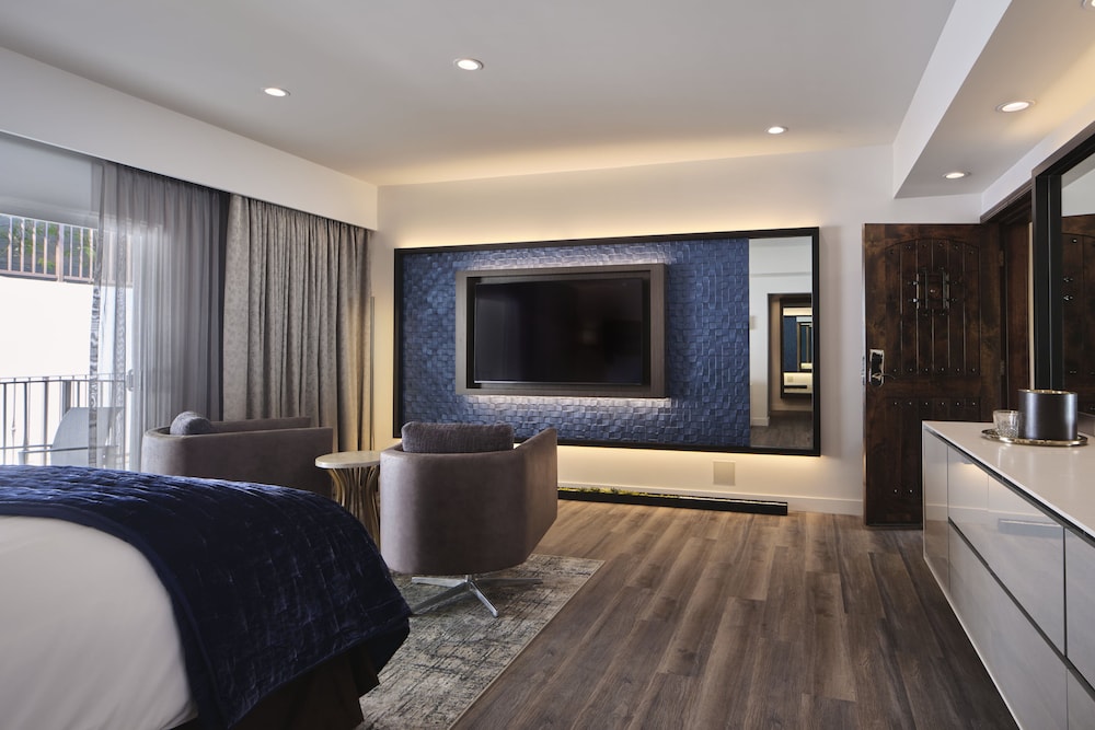 Sunset Marquis - photo 27