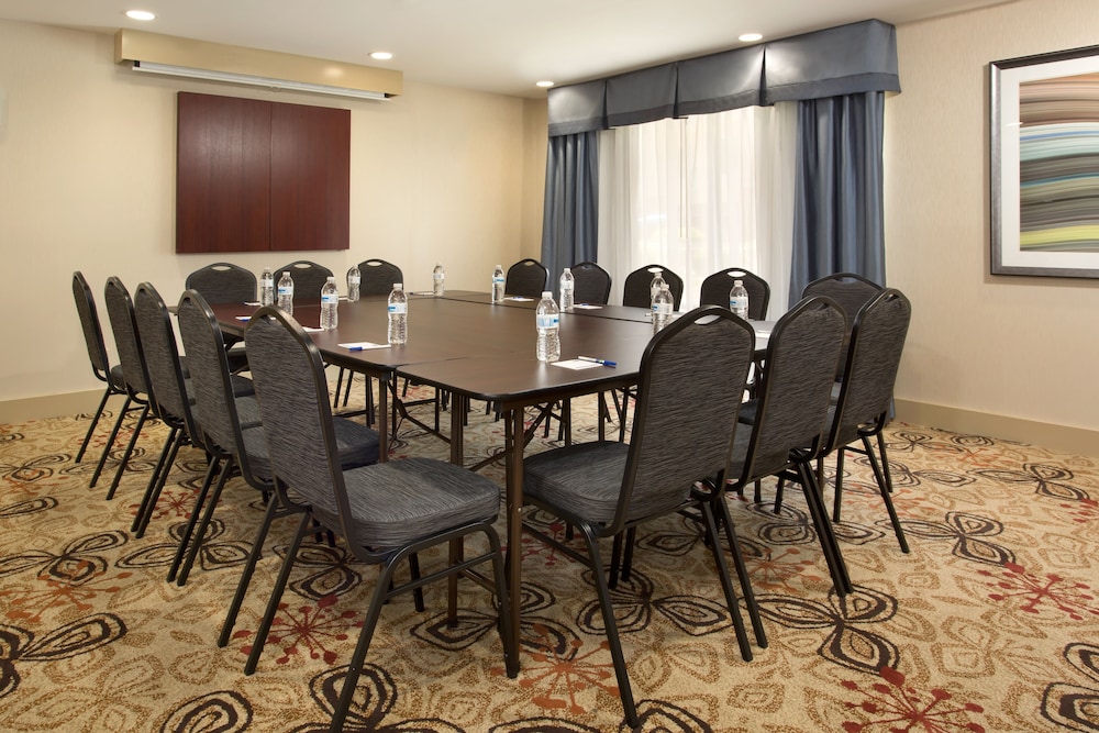 Holiday Inn Express Berea by IHG - photo 25