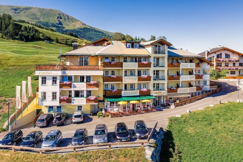 Hotel Castel — 4-Star Luxury Hotel in Serfaus, Austria