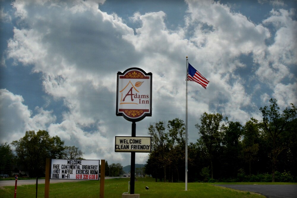 Adams Inn — hotel in Adams