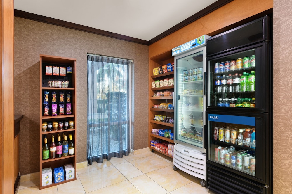 Fairfield Inn & Suites by Marriott Fort Pierce - photo 25