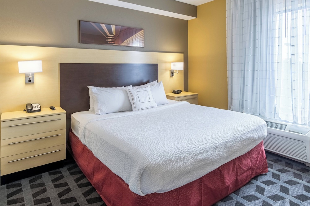 Marriott TownePlace Suites Dayton North - photo 7