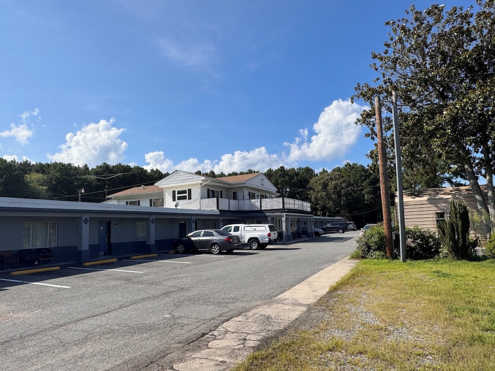 Whispering Pines by Hotel O Whitestone VA - photo 34
