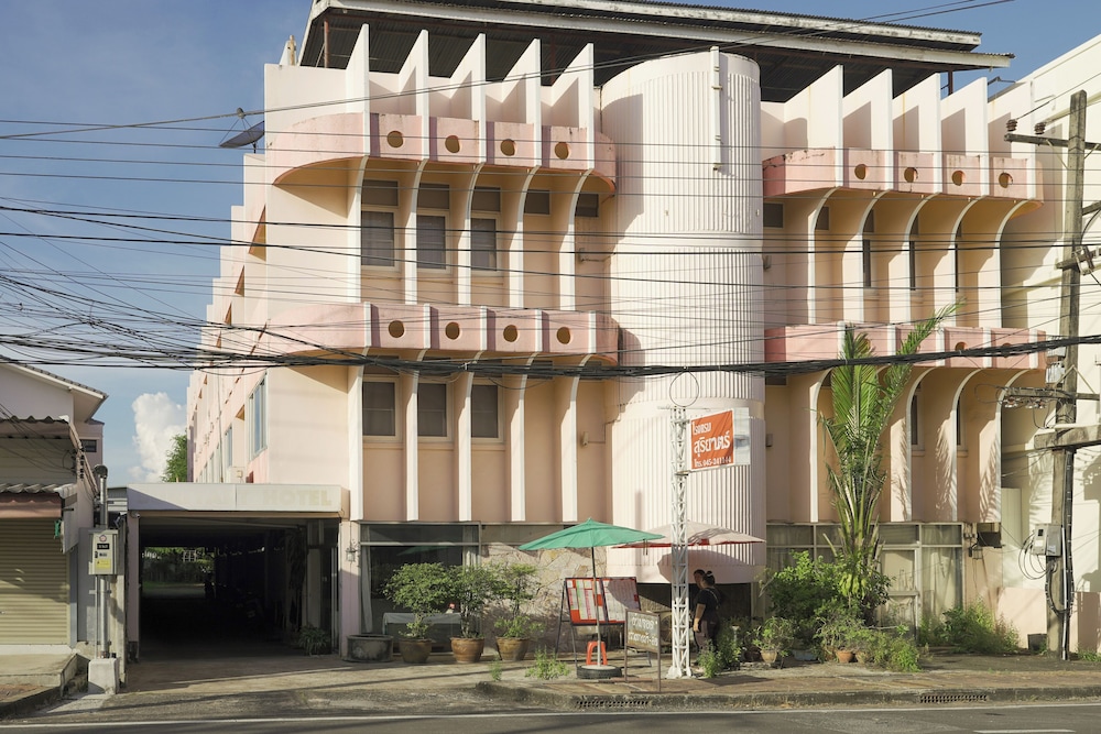 Suriyart Hotel in Ubon Ratchathani, Thailand