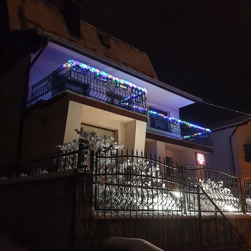 Willa Azalia in Polanica-Zdroj, Poland