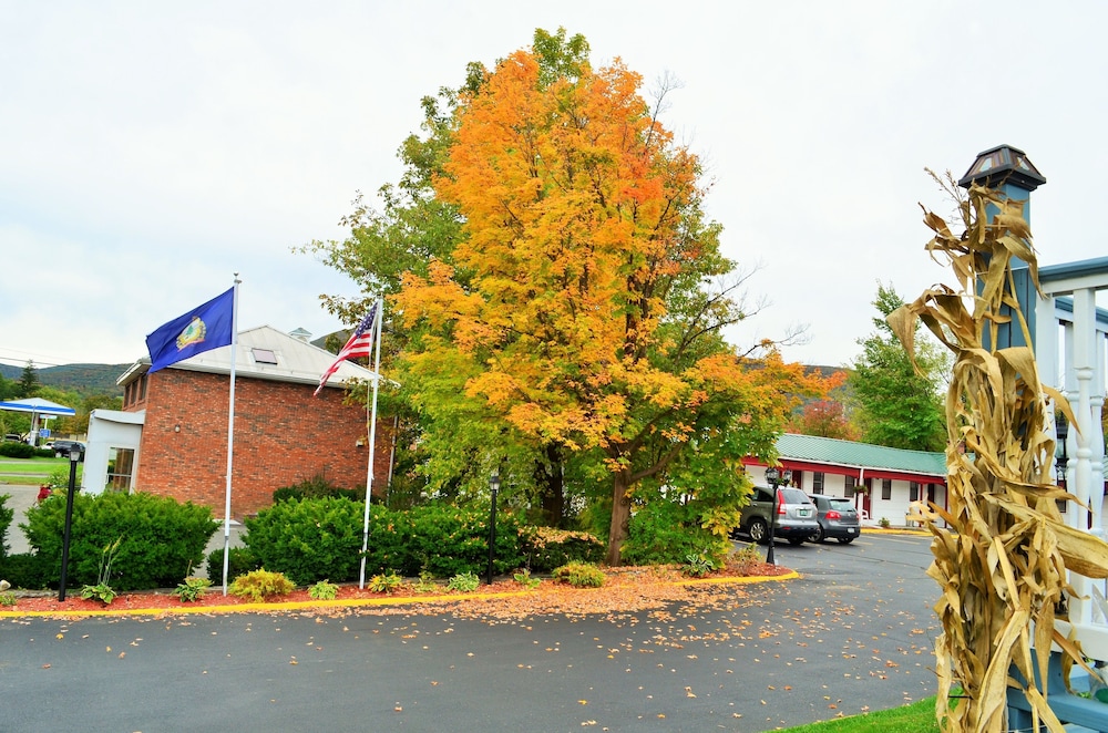 Williamstown Motel - photo 51