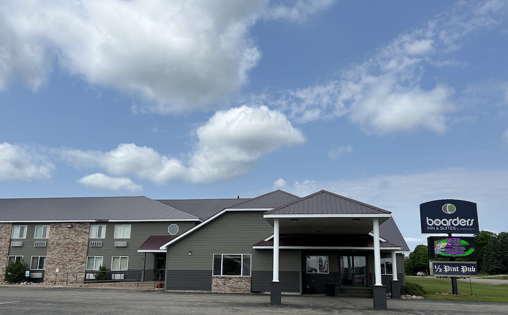 Boarders Inn & Suites by Cobblestone Hotels Munising - photo 38
