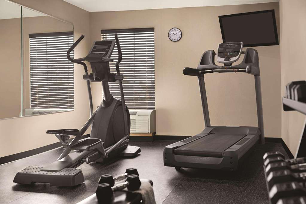 Country Inn & Suites by Radisson Dunn I 95 - photo 14