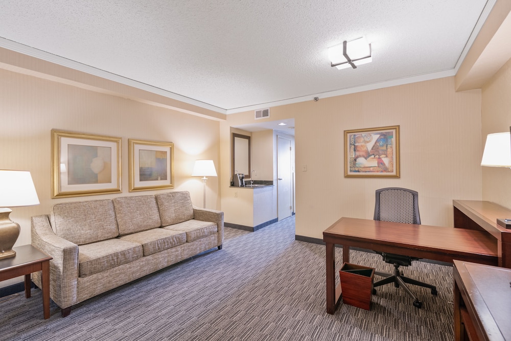 Harmony Suites Secaucus Meadowlands - photo 26