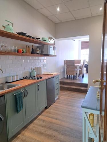 The Stetson Paarl Self Catering Apartment — 4-Star Luxury Hotel in Paarl, South Africa