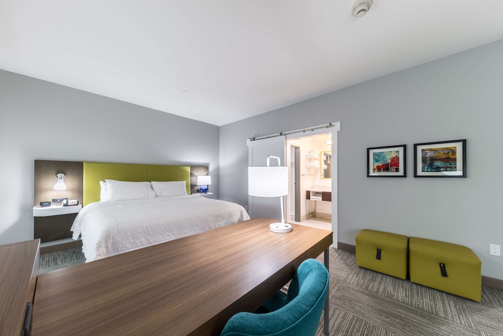 Hampton Inn & Suites Pryor - photo 9