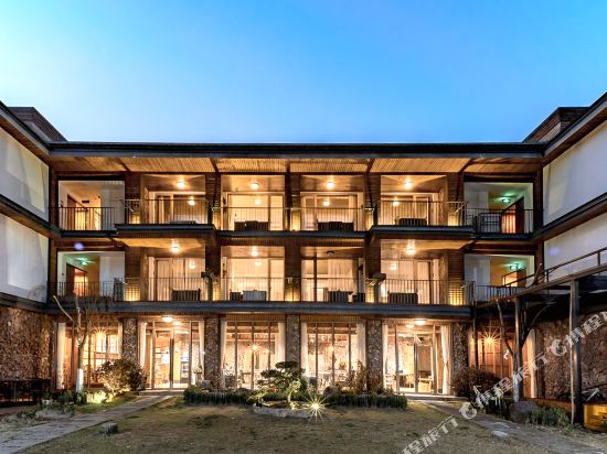 Kaichen Puju Hot Spring Village Resort Hotel — 4-Star Luxury Hotel in Deqing, People's Republic of China