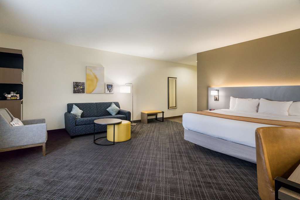 Comfort Inn & Suites Victoria North - photo 30