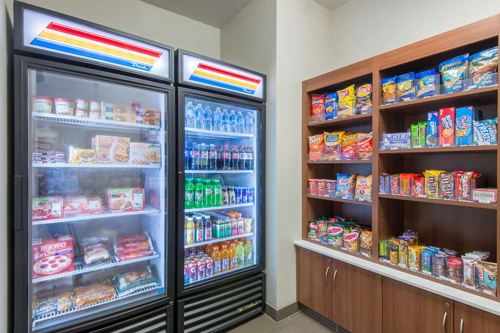 Microtel Inn & Suites By Wyndham Cadiz - photo 11