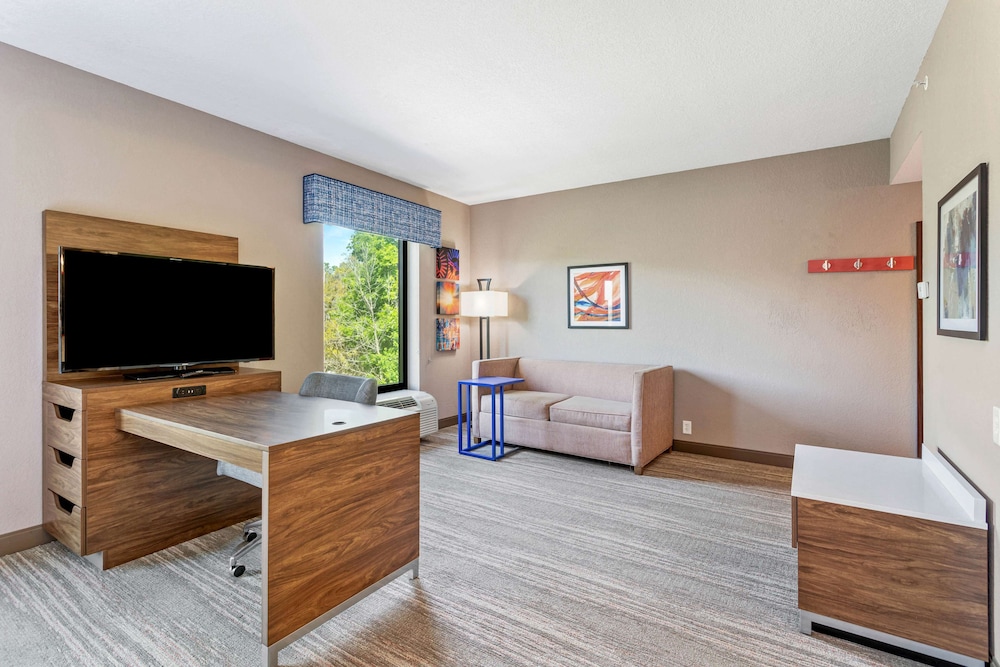 Hampton Inn & Suites Orlando Apopka - photo 18