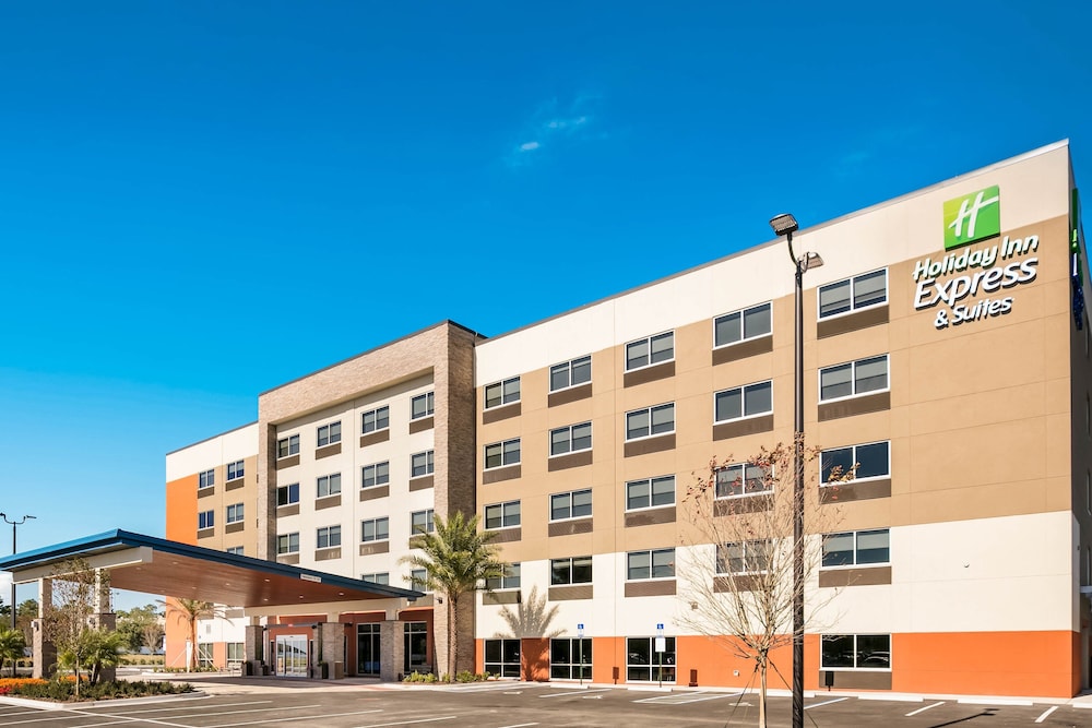 Holiday Inn Express Jacksonville Town Center - carbon neutral hotel in Jacksonville