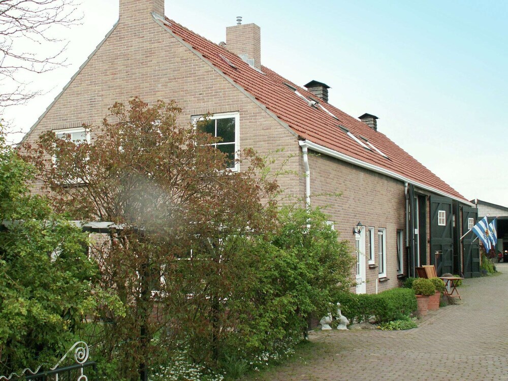 Boutique Apartment in Ritthem with Terrace — Roosendaal — photo 3