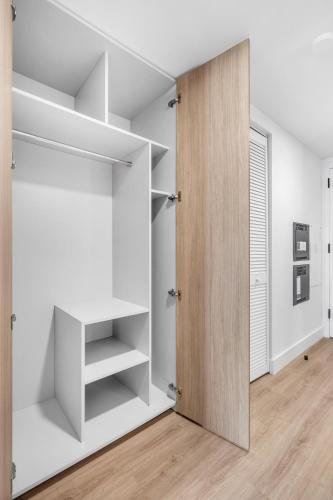Gale Miami Junior double suite with balcony - photo 18