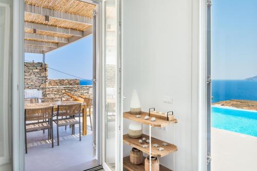 Mz Deep Blue — Kythnos — photo 3