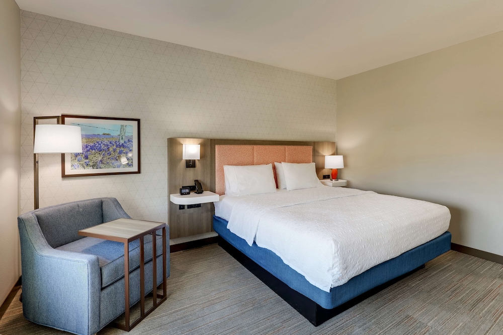 Hampton Inn & Suites Weatherford - photo 50